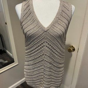 White House Black Market Metallic Gold Loose knit sleeveless sweater, Size Med